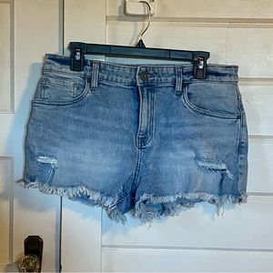 Kut from the Kloth Jane high rise denim shorts